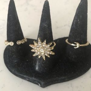 🎉5 for $25.00 set a three stack of rings